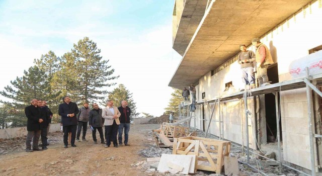 Vali Ali Çelik, Murat Dağında devam eden çalışmaları yerinde inceledi