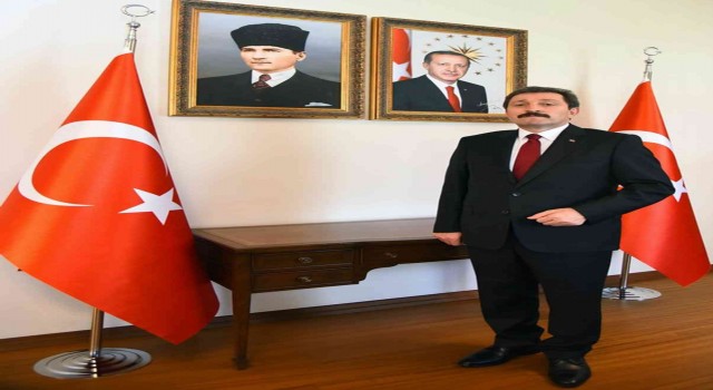 Vali Tavlıdan 24 Kasım Öğretmenler Günü mesajı