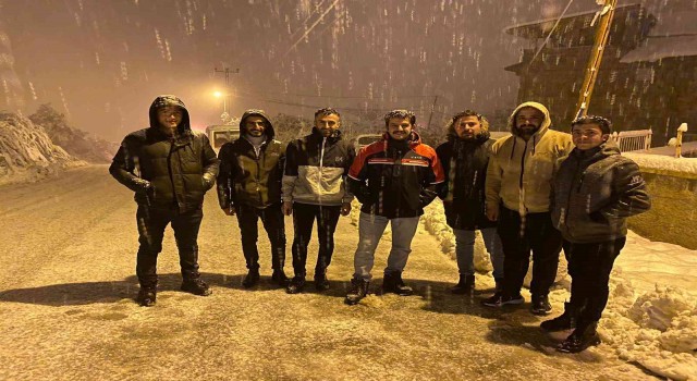 Vali Yardımcısı Kasımoğlu, karla mücadele çalışmalarına katılıyor