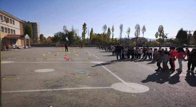 Vanda ‘İlkokullarda Spor Dalı Eğitim Projesi başladı