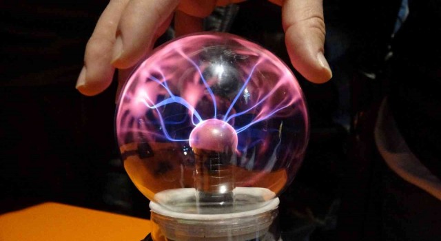 Vandaki çocuklar ‘Meraklı Kaşifler projesiyle bilimle tanışıyor