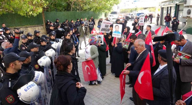 Vanlı anne: “PKKyı bitirmeden durmayacağız”