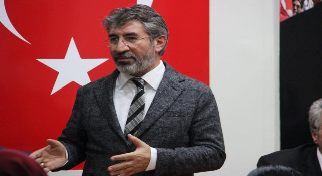Varan çifti İdlibte Gümüşhane Mahallesi kuruyor