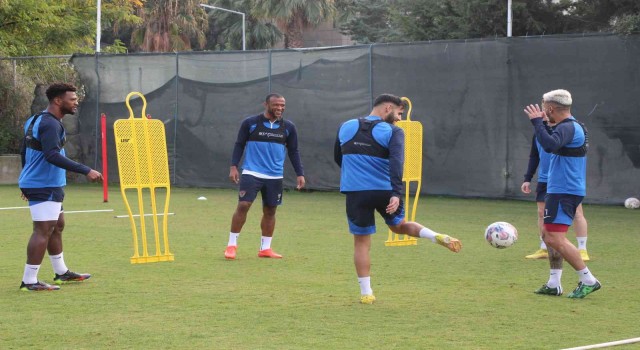 Volkan Demirel: Hedefimize ulaşmak için İstanbulspor maçını kazanmak istiyoruz”