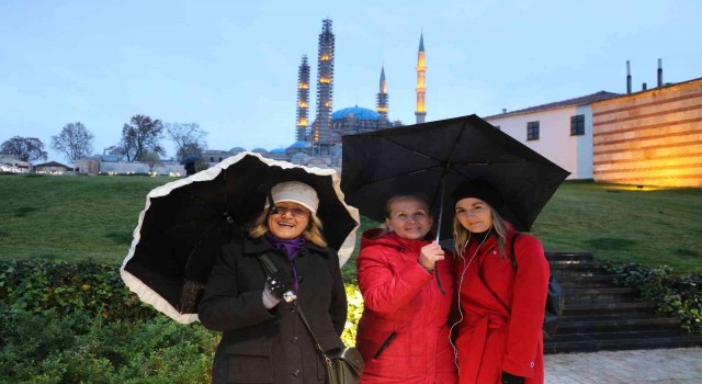 Yağmur yağışı Edirnelileri sevindirdi