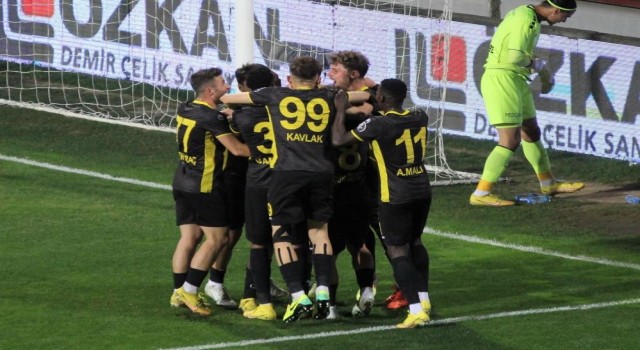Yeni Malatyaspor deplasmanda farklı