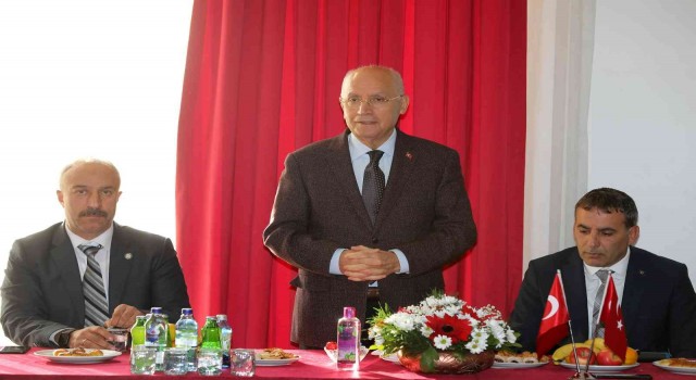 Yenimahalle Belediye Başkanı Yaşar mermerci esnafıyla buluştu