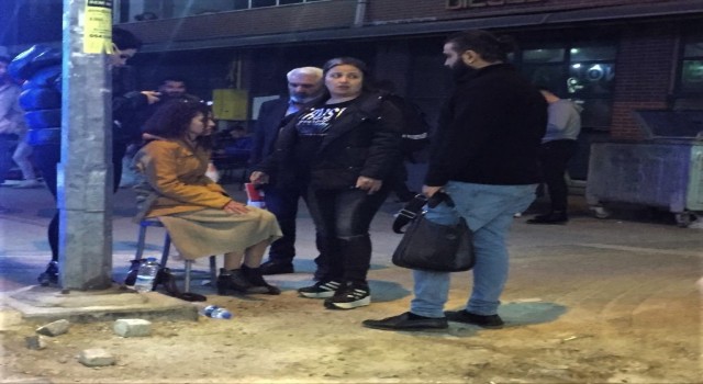Yere yığılan kadına ilk müdahale civardaki esnaftan geldi
