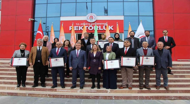 YÖKten Amasya Üniversitesine 8 bayrak