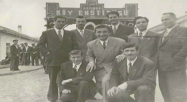 Yönetmenden 24 Kasıma özel ‘Köy Enstitüleri belgeseli