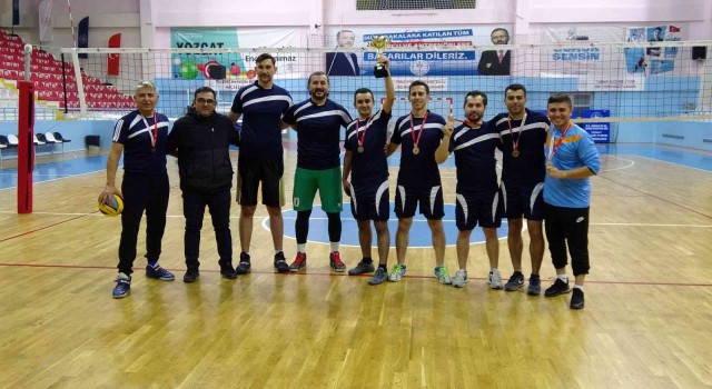 Yozgatta kurumlar arası voleybol turnuvası tamamlandı