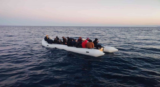 Yunanistanın ölüme ittiği 78 göçmen kurtarıldı