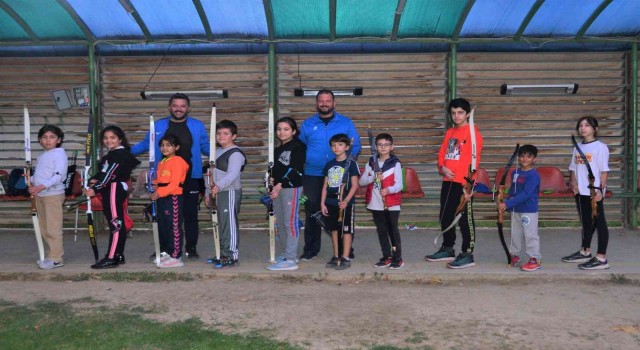 Yunusemrede okçuluk kursuna kayıtlar devam ediyor