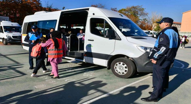 Zabıtalardan Ankarada geniş çaplı denetim