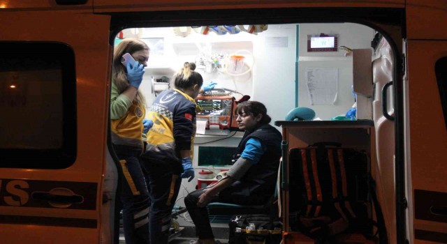 Zehirlenen çok sayıda fabrika işçisi hastaneye kaldırıldı