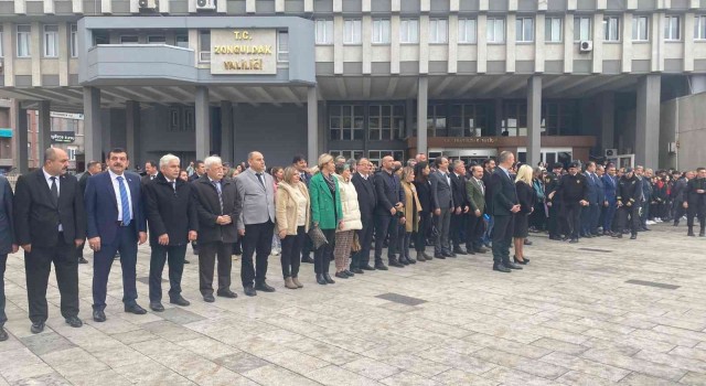 Zonguldakta Öğretmenler Günü törenle kutlandı