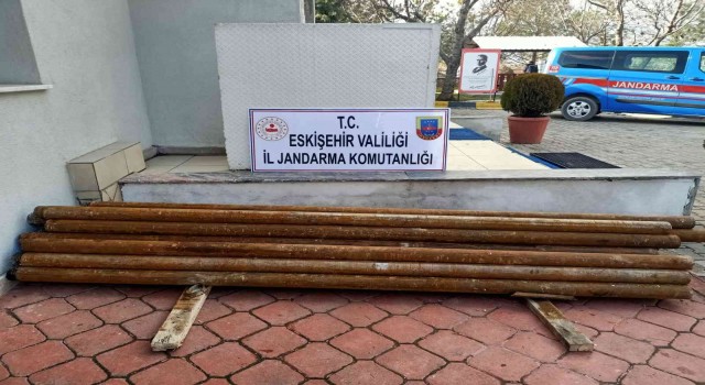 100 bin liralık çalıntı sondaj borusunu alan hurdacı gözaltına alındı
