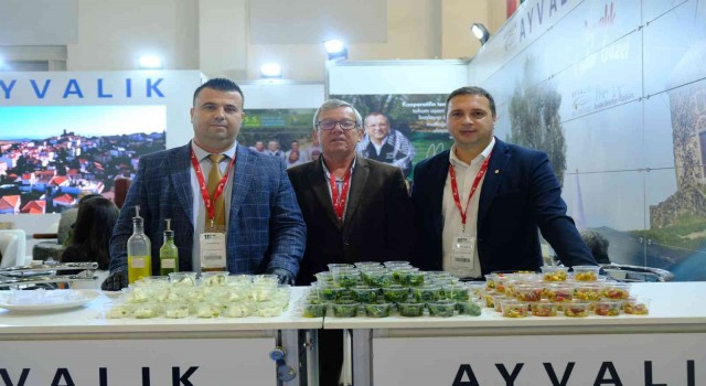 16. Uluslararası Travel Turkey İzmirde Ayvalık standına ilgi büyük