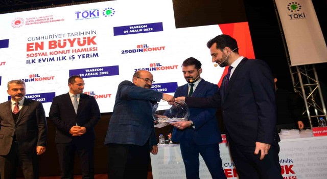 2 bin 550 konut için 51 bin 528 kişi başvurdu