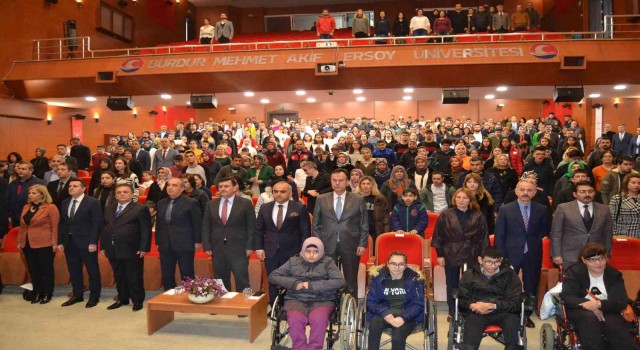3 Aralık Dünya Engelliler Günü Burdurda kutlandı