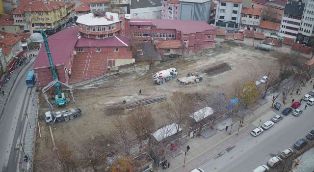 30 Ağustos İş Merkezi şehre değer katacak