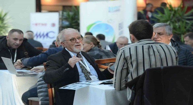 30 ülkeden 200ü aşkın yabancı alıcı Bursalı makinecilerle buluştu