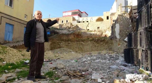 500 yılık konak beton binalar arasında kayboluyor