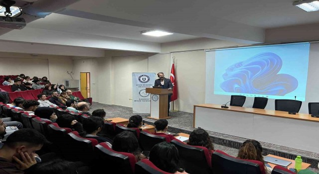 ADÜ Buharkent MYOda Çağdaş Sanat Yorumları etkinliği düzenlendi