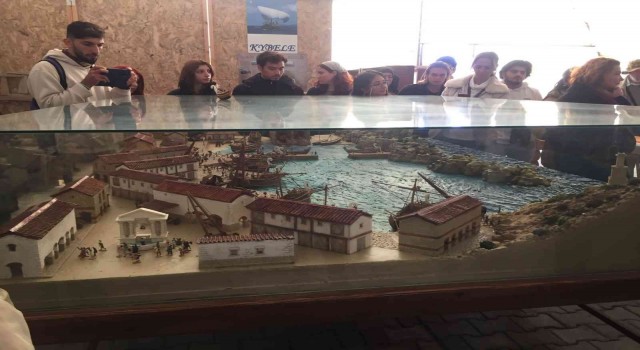 ADÜ Turizm Fakültesi öğrencileri Urlayı gezdi