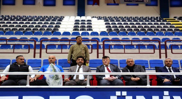 ADÜde Üniversiteler Arası Voleybol Bölgesel Lig Müsabakaları açılış töreni gerçekleşti