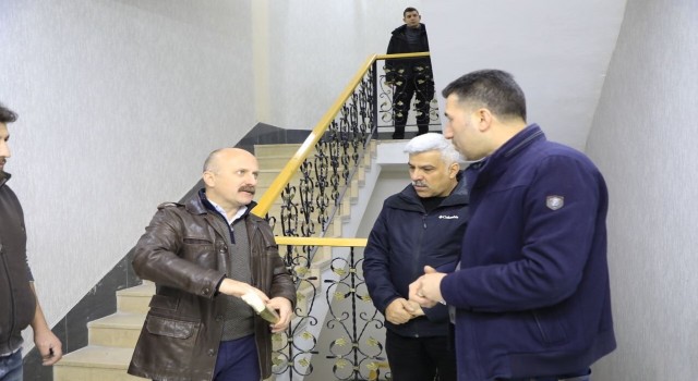 Ağrı Valisi Varol, polisevinde incelemelerde bulundu