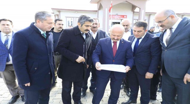 Ağrı Valisi Varol, Tutak ilçesinde incelemelerde bulundu