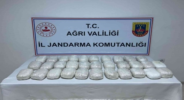 Ağrıda 31 kilo 587 gram metamfetamin ele geçirildi
