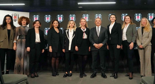 Ahmet Nur Çebi: “Amatör branşlara tarihi bir destek geldi”