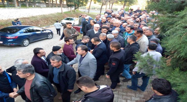 Ahmetli Belediye Başkanı Alhanın acı günü
