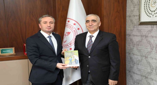 AİÇÜ Öğretim Üyesi Prof. Dr. Gökalpdan Milli Eğitim Müdürü Kökreke ziyaret