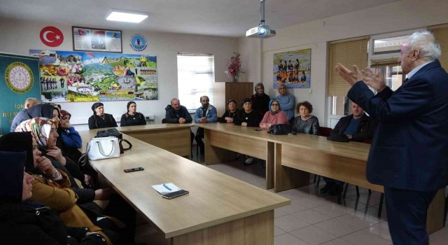 Ailelere terapi gibi eğitim