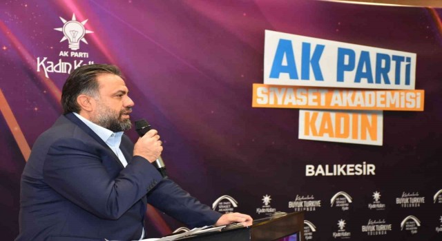 AK Parti “Siyaset Akademisi Kadın Balıkesir” programının ilki gerçekleştirildi