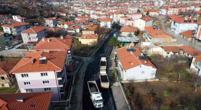 Akdağmadeninde bir mahallede daha asfalt çalışması tamamlandı
