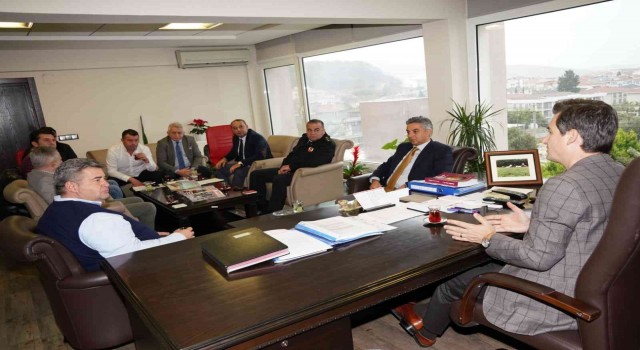 Alaçatıdaki yerel derbi maçı için güvenlik toplantısı gerçekleştirildi