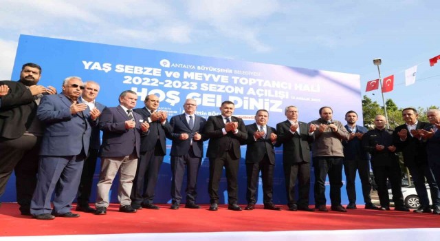 Alanya Toptancı Halinde yeni sezon törenle başladı