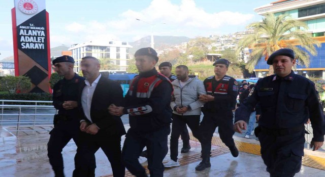 Alanyada uyuşturucu operasyonunda 2 kişi tutuklandı
