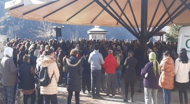 Almanyada cesedi ormanlık alanda parçalanmış halde bulunan şahıs Tuncelide toprağa verildi