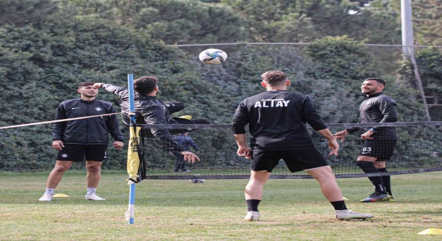 Altay, Denizlispor maçının hazırlıklarını sürdürdü
