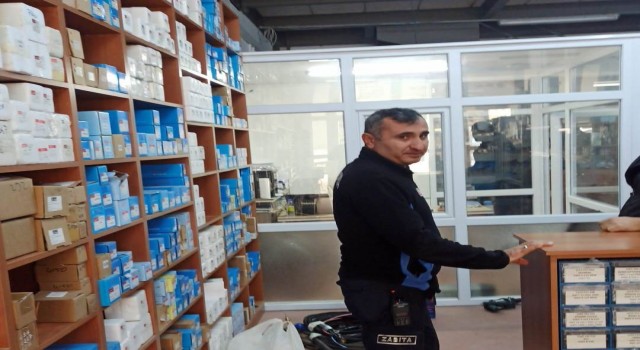 Altınovada hırdavat ve gemi malzemeleri satış yerleri denetlendi