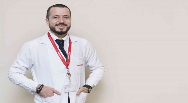 Ameliyat gerektirmeyen bel ağrısına 15 dakikada çözüm