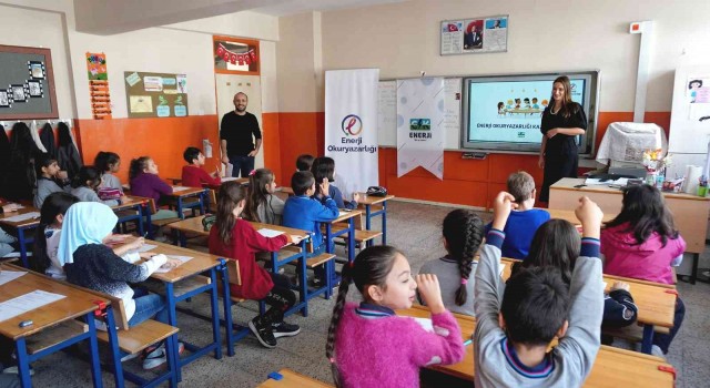 Antalyada enerji okuryazarlığı eğitimleri başladı: Hedef 5 bin öğrenciye ulaşmak