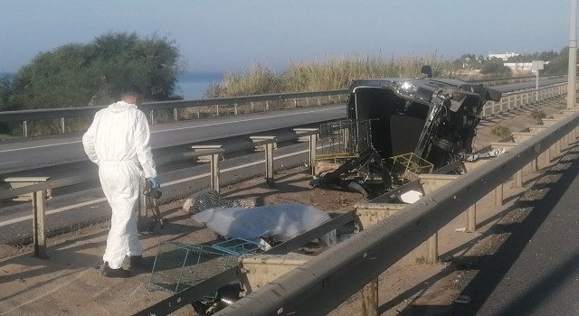 Antalyada feci kaza: 1 ölü, 4 yaralı