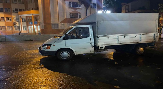 Antalyada gece yarısı otoparkta iki grup arasında silahlı çatışma: 5 yaralı
