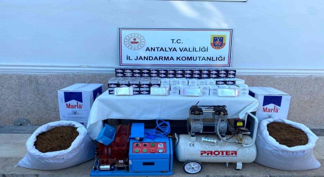 Antalyada jandarmadan kaçak tütün operasyonu